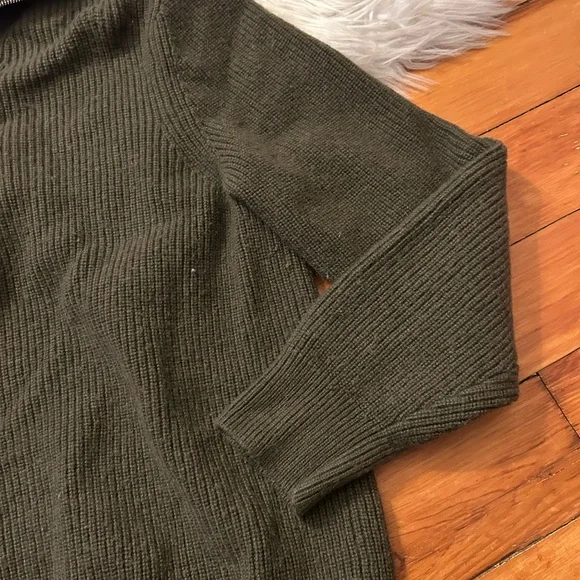 Sold - Picture 4 of 8